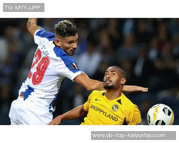 波尔图官方宣布签下17岁波兰边锋皮图谢夫斯基违约金高达6000万